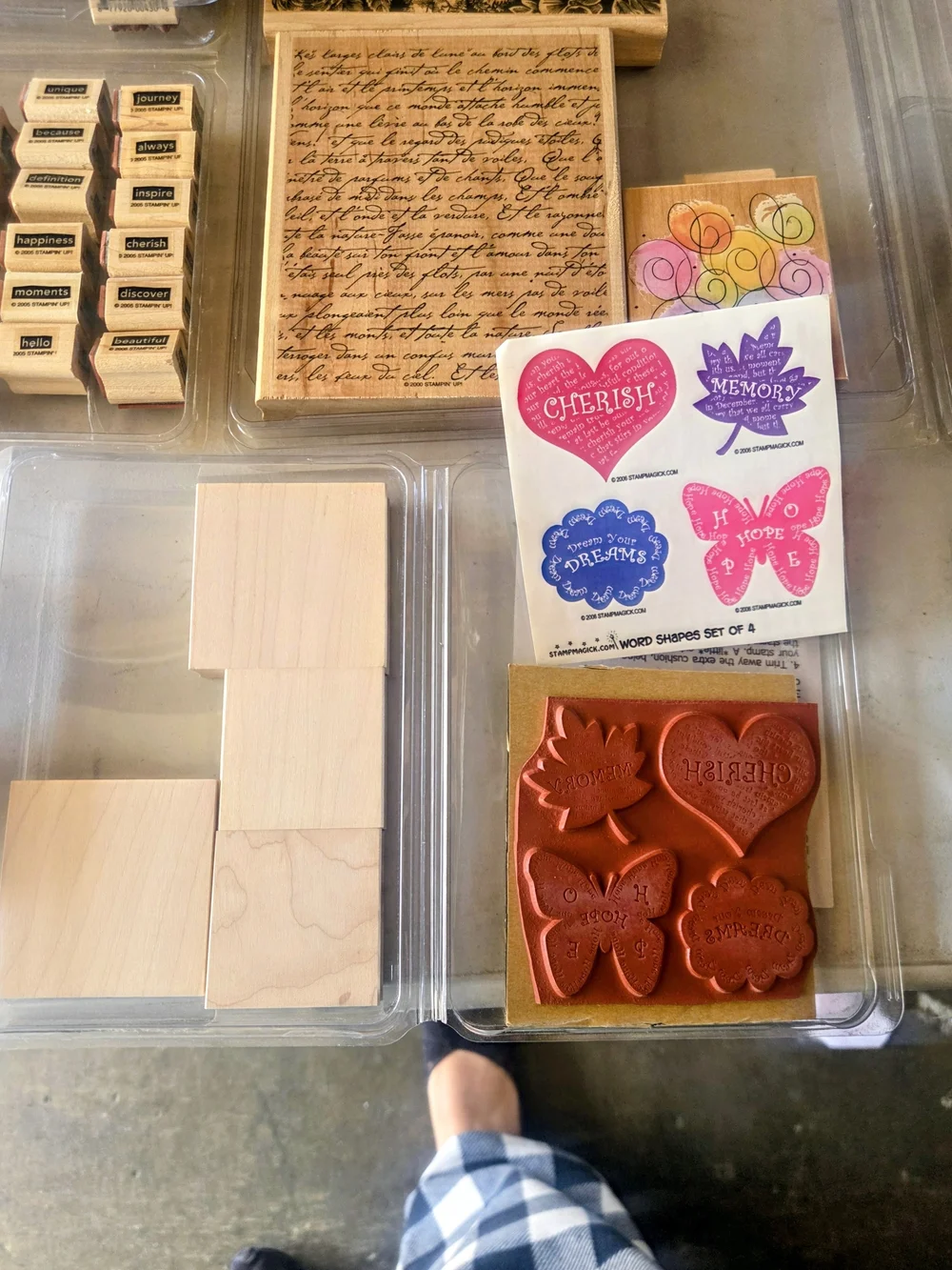 Over 229 Stamps, Ink Etc. - Picture 7 of 11